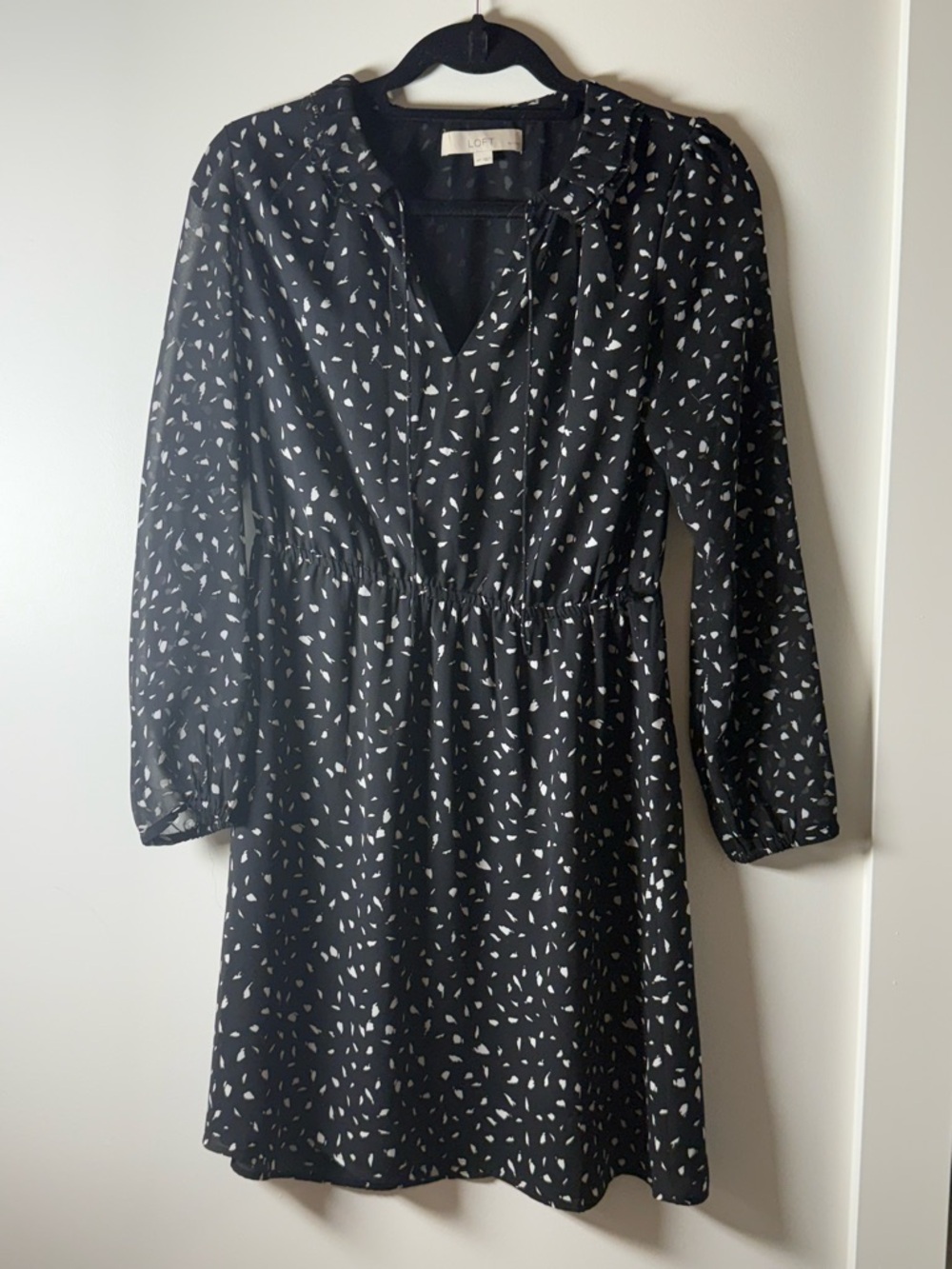 LOFT Black Long-Sleeve Dress with White Leaf Print